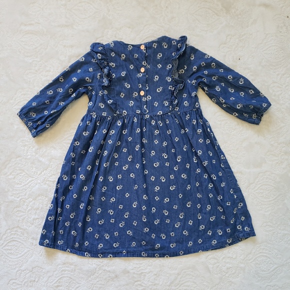 Two Dresses - Picture 3 of 5